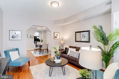528 Holtzman Court, Baltimore, MD 21231 - Photo 3