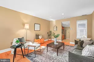 32 W Montgomery St, Baltimore, MD 21230 - Photo 3