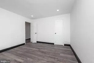 2727 Ellicott Dr, Baltimore, MD 21216 - Photo 15