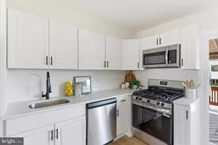 6825 Eastbrook Ave, Baltimore, MD 21224 - Photo 13