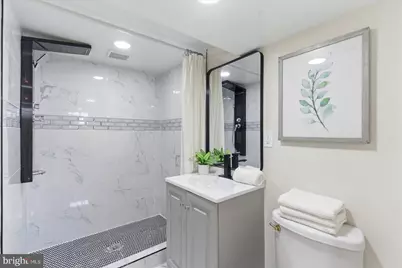 6825 Eastbrook Avenue, Baltimore, MD 21224 - Photo 29