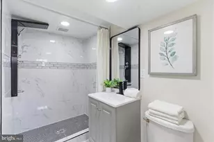 6825 Eastbrook Ave, Baltimore, MD 21224 - Photo 29
