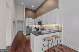 12 E Mt Vernon Pl, Baltimore, MD 21202 - Photo 9