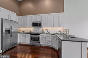 12 E Mt Vernon Pl, Baltimore, MD 21202 - Photo 11