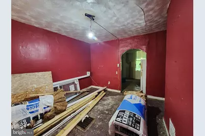 2021 Ridgehill Avenue, Baltimore, MD 21217 - Photo 3