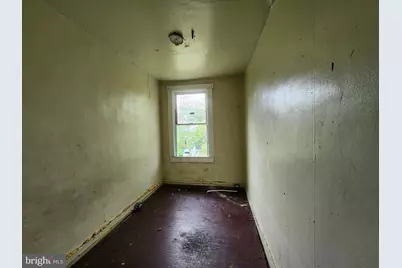 2021 Ridgehill Avenue, Baltimore, MD 21217 - Photo 11