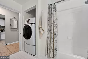 23 Pierside Dr, Baltimore, MD 21230 - Photo 25