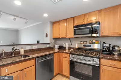 414 Water Street #2310, Baltimore, MD 21202 - Photo 7