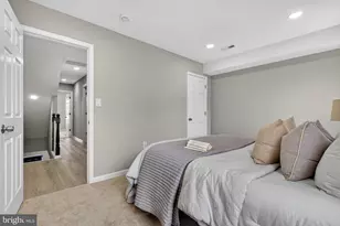 402 E North Ave, Baltimore, MD 21202 - Photo 17