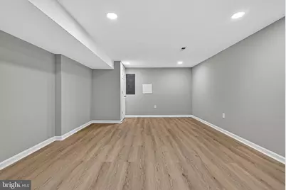 402 E North Avenue, Baltimore, MD 21202 - Photo 13
