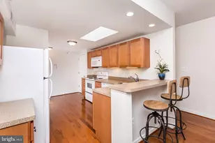 910 S Charles St, Baltimore, MD 21230 - Photo 11