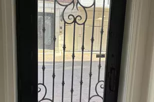 608 Ponte Villas N, Baltimore, MD 21230 - Photo 3