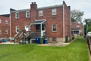 4020 Mortimer Ave, Baltimore, MD 21215 - Photo 9