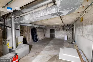 1123 Hollins St, Baltimore, MD 21223 - Photo 35