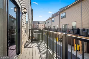 631 S Haven St, Baltimore, MD 21224 - Photo 13