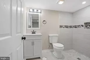 2710 Mura St, Baltimore, MD 21213 - Photo 29