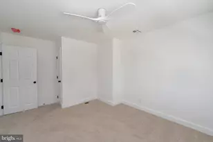 818 Mt Holly St, Baltimore, MD 21229 - Photo 21