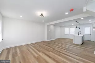 818 Mt Holly St, Baltimore, MD 21229 - Photo 3