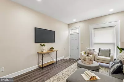 135 N Highland Avenue, Baltimore, MD 21224 - Photo 9