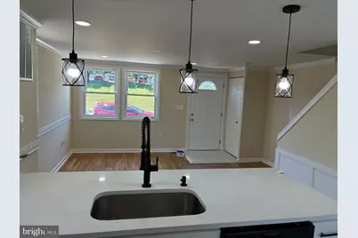 2717 Wegworth Lane, Baltimore, MD 21230 - Photo 9