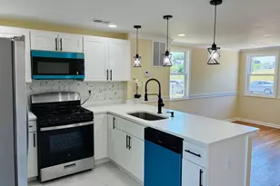 2717 Wegworth Ln, Baltimore, MD 21230 - Photo 3