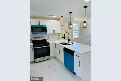 2717 Wegworth Lane, Baltimore, MD 21230 - Photo 5