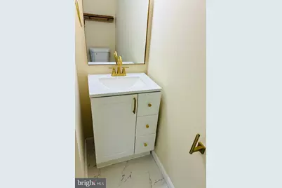 2717 Wegworth Lane, Baltimore, MD 21230 - Photo 19