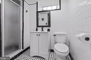 2409 Chesterfield Ave, Baltimore, MD 21213 - Photo 33