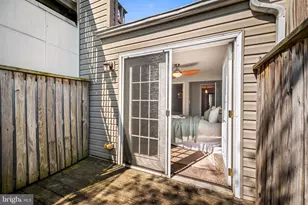 511 S Bradford Street S, Baltimore, MD 21224 - Photo 23