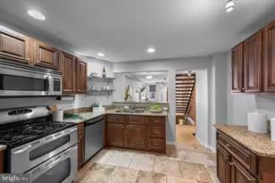 511 S Bradford Street S, Baltimore, MD 21224 - Photo 17