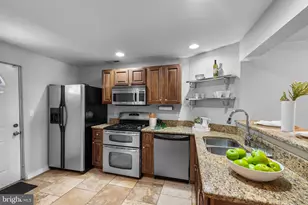 511 S Bradford Street S, Baltimore, MD 21224 - Photo 13