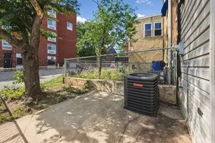 916 Bevan St, Baltimore, MD 21230 - Photo 9