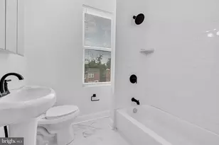 1077 Ellicott Dr, Baltimore, MD 21216 - Photo 15