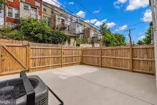 1077 Ellicott Dr, Baltimore, MD 21216 - Photo 27