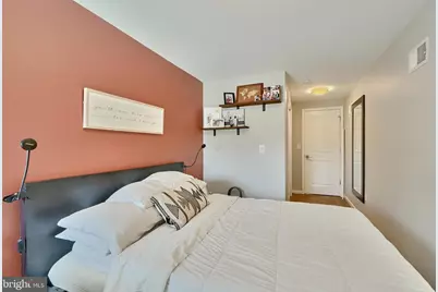 410 N Patterson Park Avenue, Baltimore, MD 21231 - Photo 25