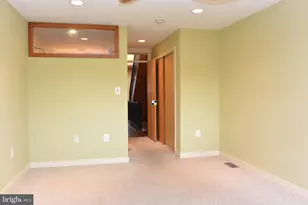 219 E Heath St, Baltimore, MD 21230 - Photo 13