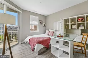 23 Pierside Dr, Baltimore, MD 21230 - Photo 13