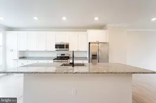 4334 Roland Heights Ave, Baltimore, MD 21211 - Photo 11