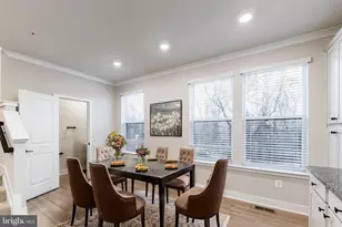 4404 Roland Heights Ave, Baltimore, MD 21211 - Photo 15