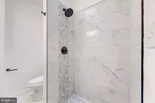 2320 Lexington St, Baltimore, MD 21223 - Photo 27