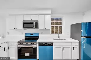 2801 Round Rd, Baltimore, MD 21225 - Photo 5