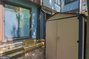 2804 Baneberry Ct, Baltimore, MD 21209 - Photo 45