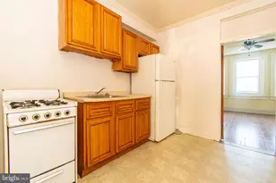 1615 Gwynns Falls Pkwy, Baltimore, MD 21217 - Photo 9