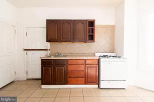 1615 Gwynns Falls Pkwy, Baltimore, MD 21217 - Photo 17