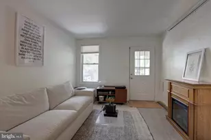 204 S Wolfe Street S, Baltimore, MD 21231 - Photo 9