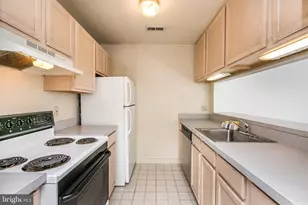 2 W Henrietta St, Baltimore, MD 21230 - Photo 17