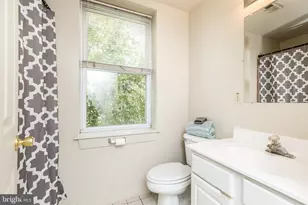 2 W Henrietta St, Baltimore, MD 21230 - Photo 37