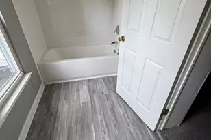 1139 Sargeant St, Baltimore, MD 21223 - Photo 9
