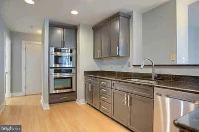 1400 Lancaster Street #802, Baltimore, MD 21231 - Photo 13