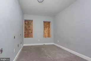 2113 McCulloh St, Baltimore, MD 21217 - Photo 13